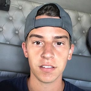 Meet your Posher, Chris